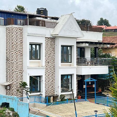 Sky Blue Resort 우티 외부 사진